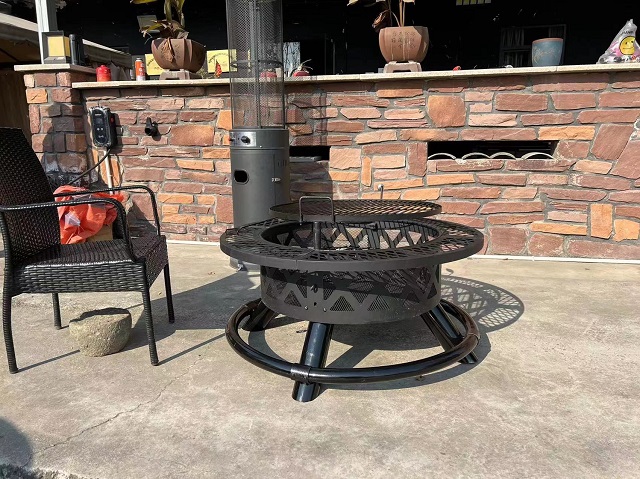 Large Steel BBQ Fire Pit Table
